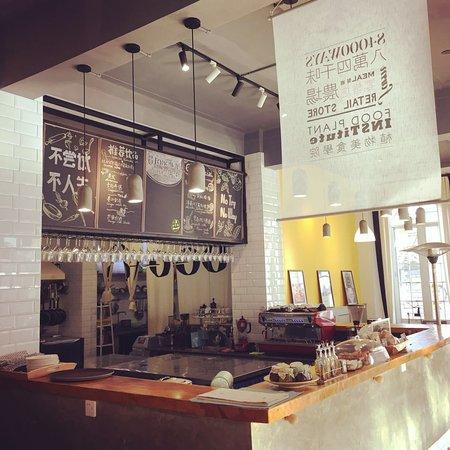 84000WAYS Veggie Cafe and Book Store